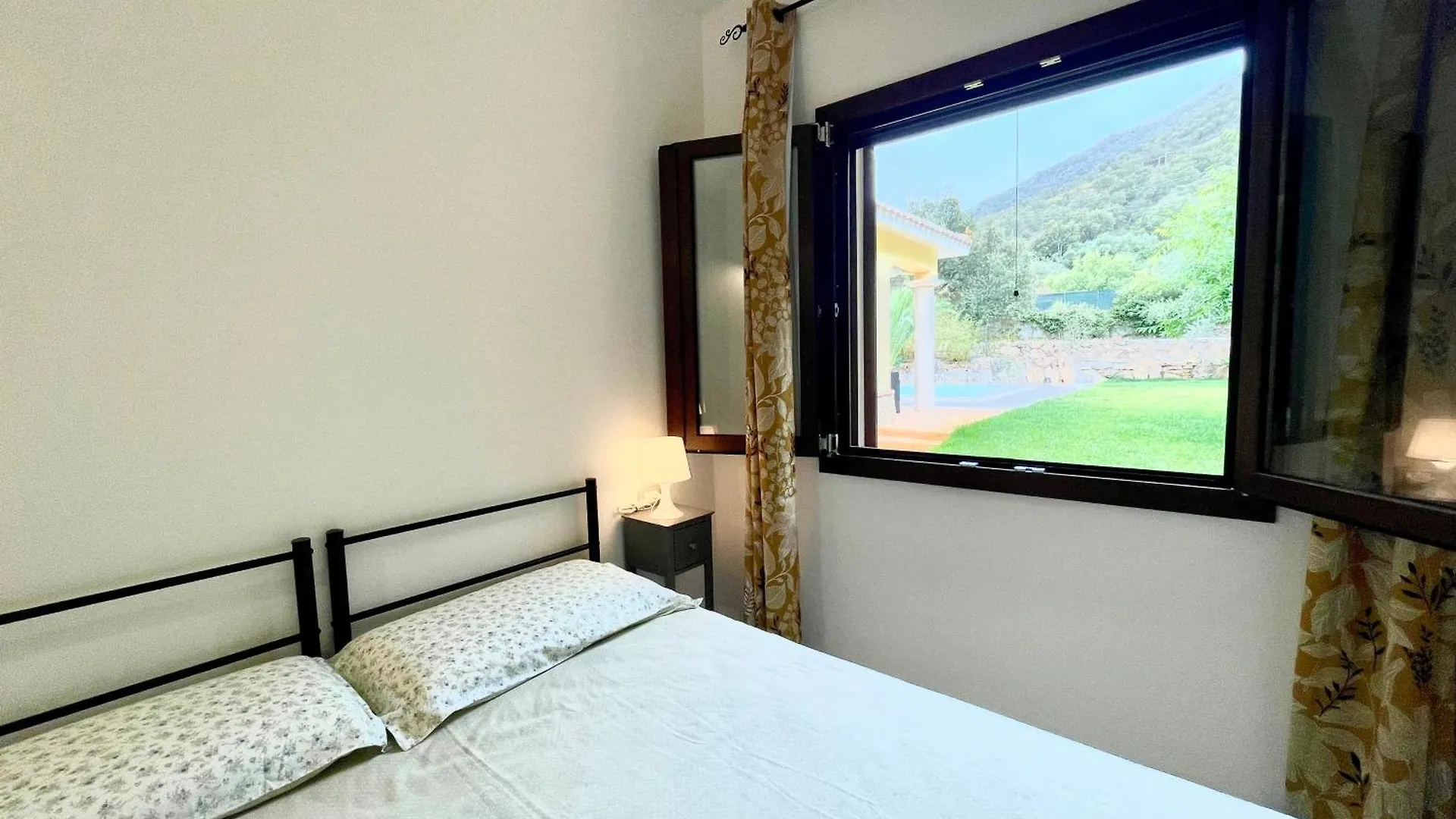 Apartment Villa With Pool Cardedu