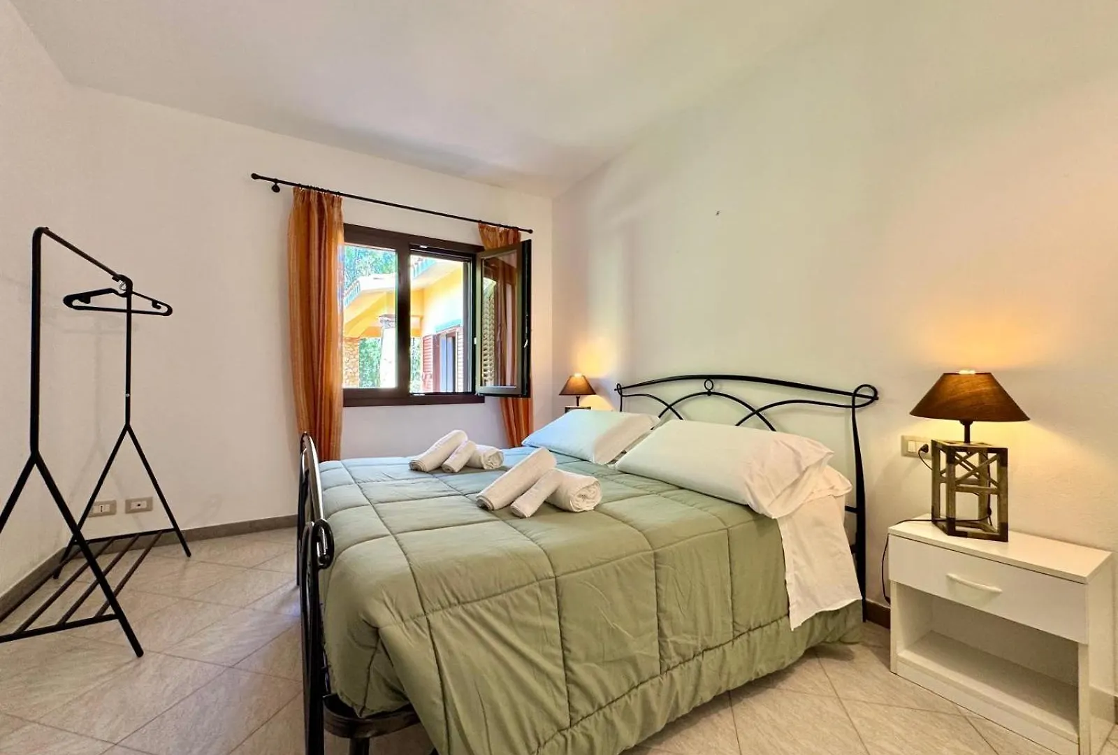 Villa With Pool Cardedu