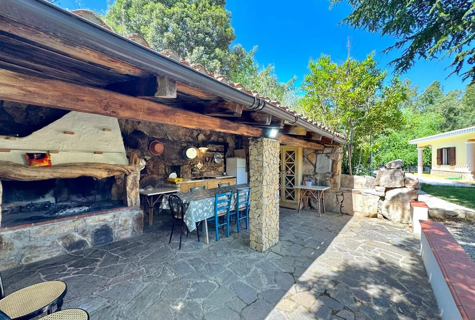 Villa With Pool Cardedu Italien