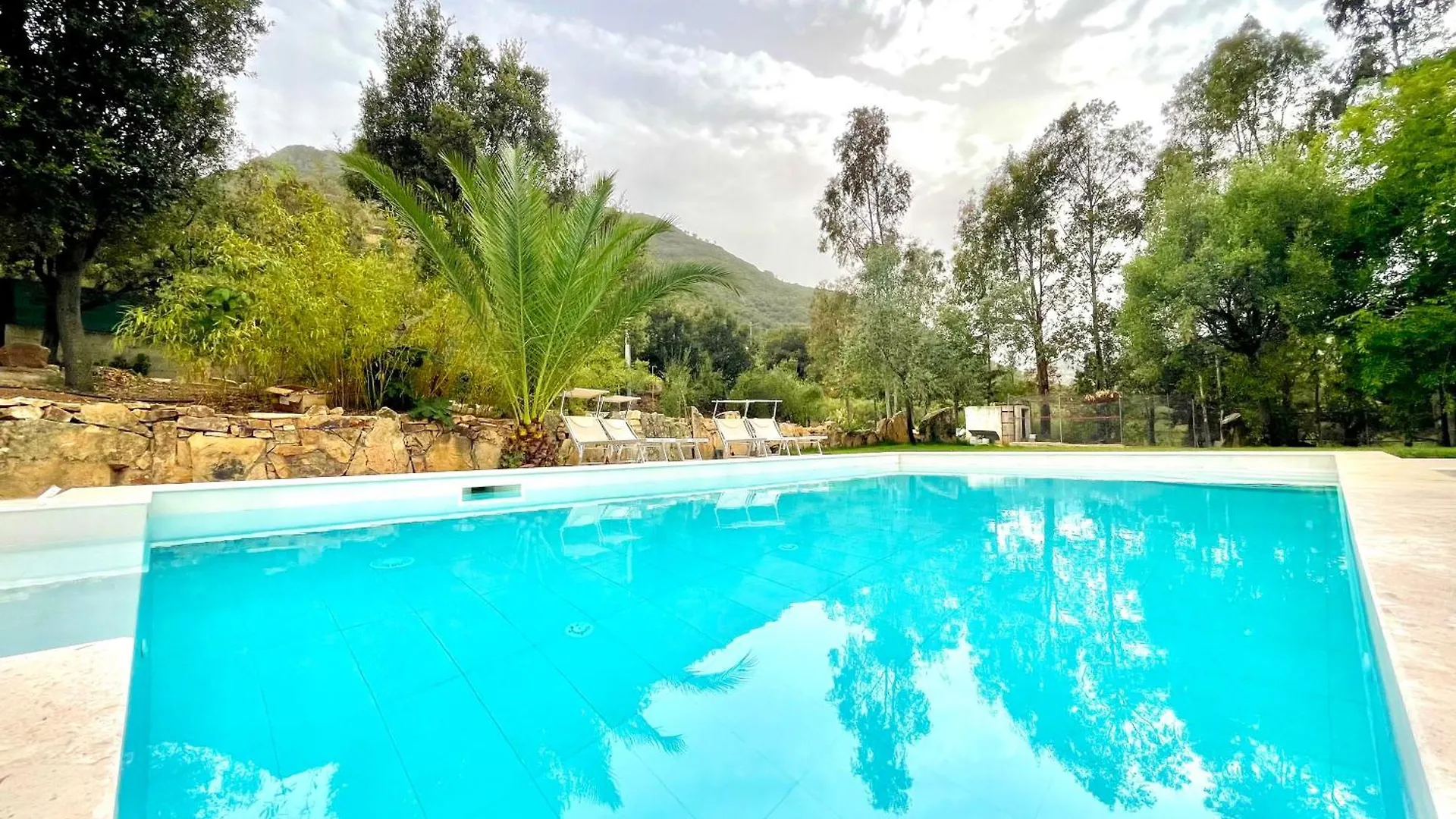 Villa With Pool Cardedu Apartment
