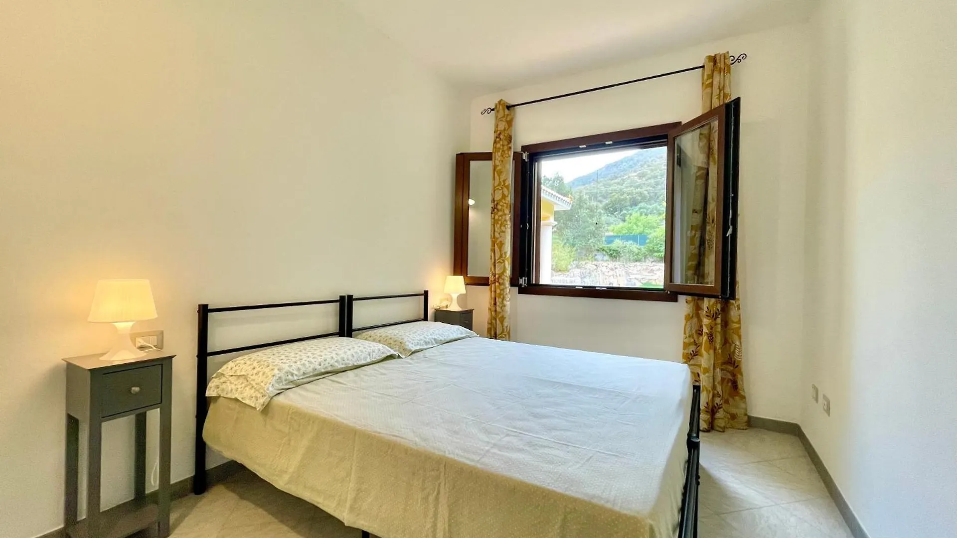 Apartment Villa With Pool Cardedu Italy