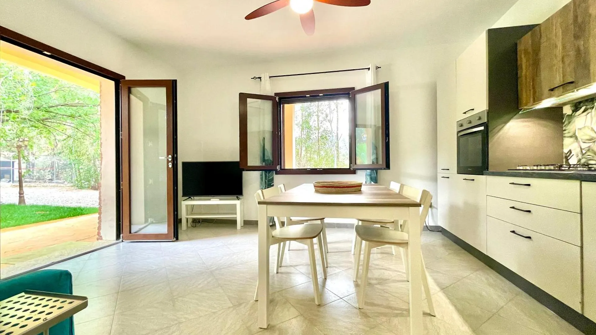 Apartment Villa With Pool Cardedu