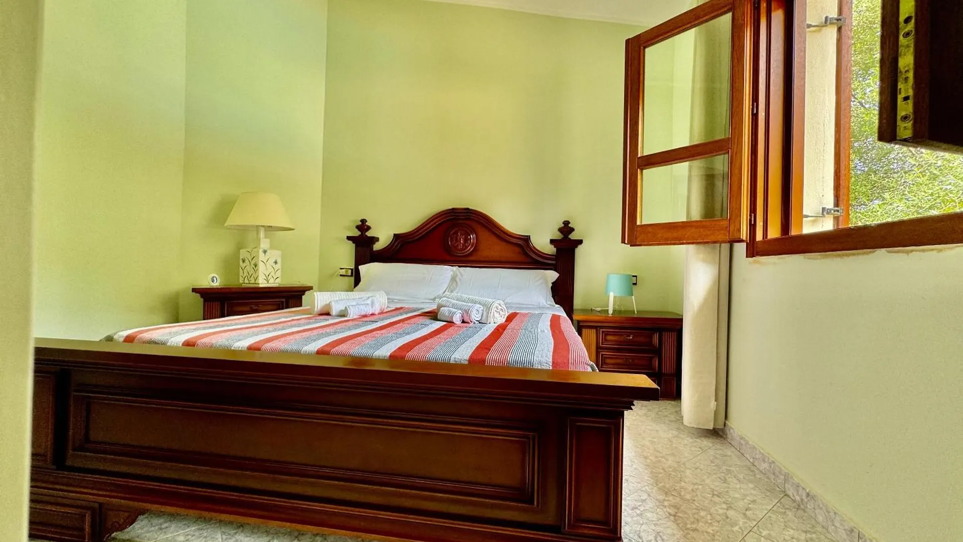 Villa With Pool Cardedu
